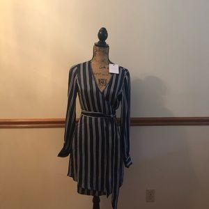 L’academie Los Angeles Mini Dress